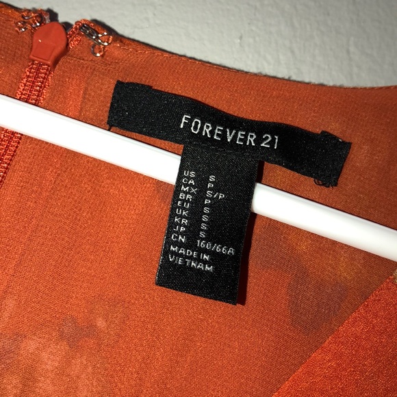 forever 21 romper - Picture 3 of 4